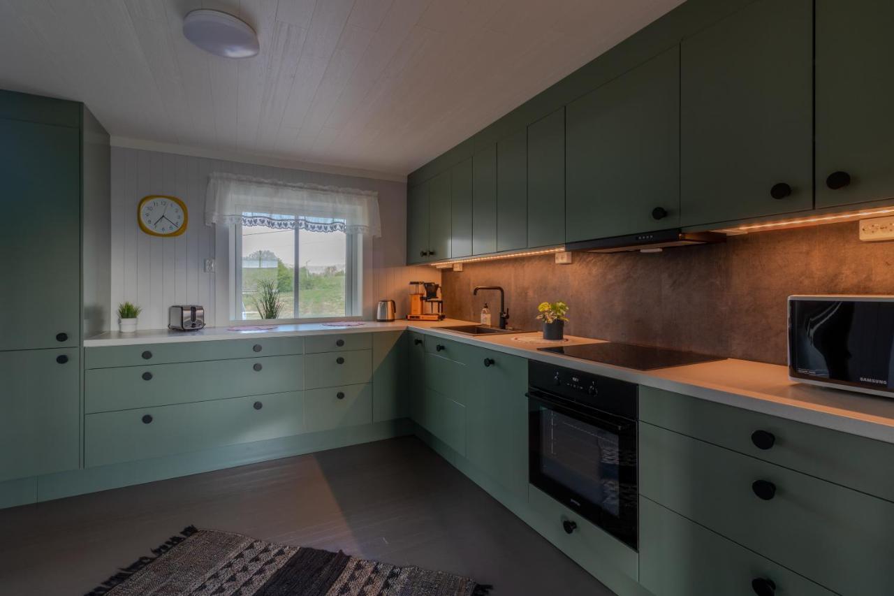 Pederstua, A Classic Fisherman'S Farm House In The Middle Of Lofoten Storeidet Екстериор снимка
