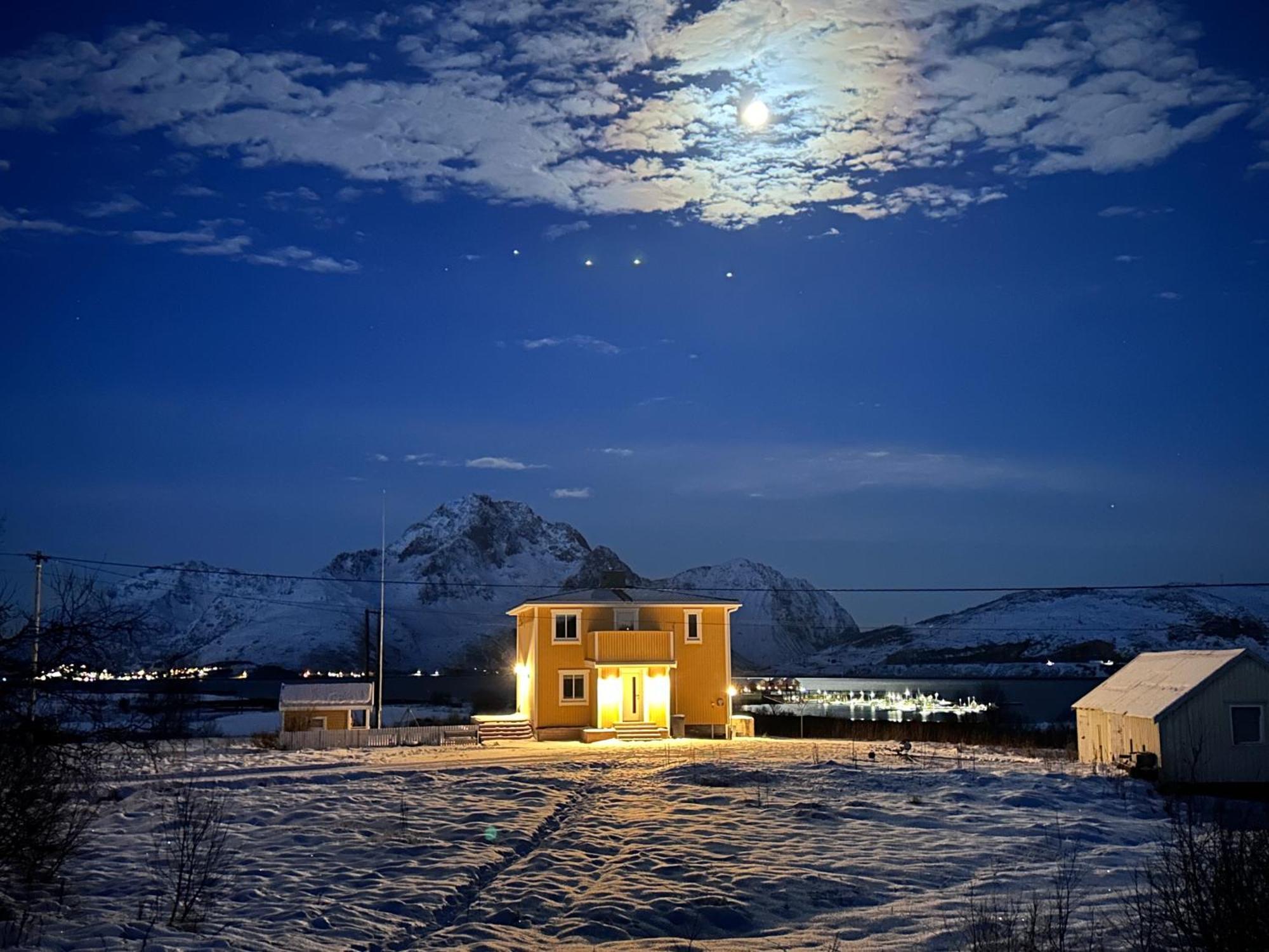 Pederstua, A Classic Fisherman'S Farm House In The Middle Of Lofoten Storeidet Екстериор снимка