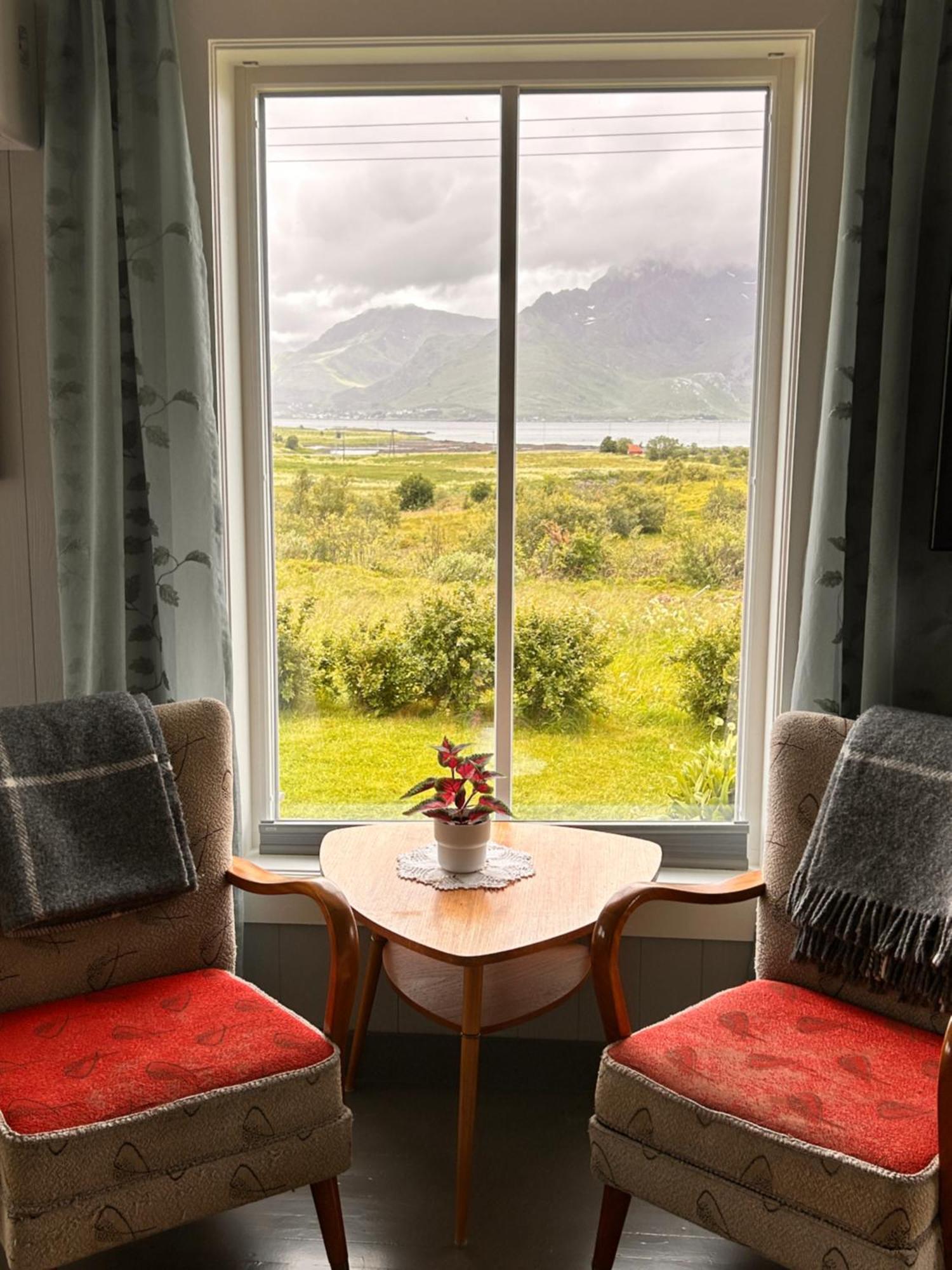Pederstua, A Classic Fisherman'S Farm House In The Middle Of Lofoten Storeidet Екстериор снимка